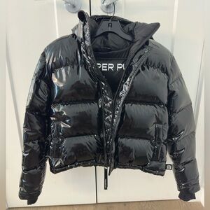 Aritzia Cropped Super Puff